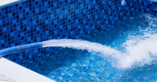 Pool befüllen leicht gemacht: Tipps für eine sichere und effiziente Wasserzufuhr